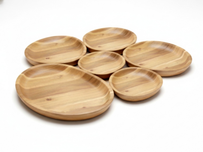 Pebbles- shaped acacia platter